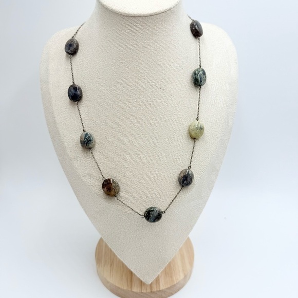 Natural Gemstone Serpentine Silver Tone Beaded Necklace - Picture 3 of 6